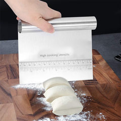 Metal Cake Scraper