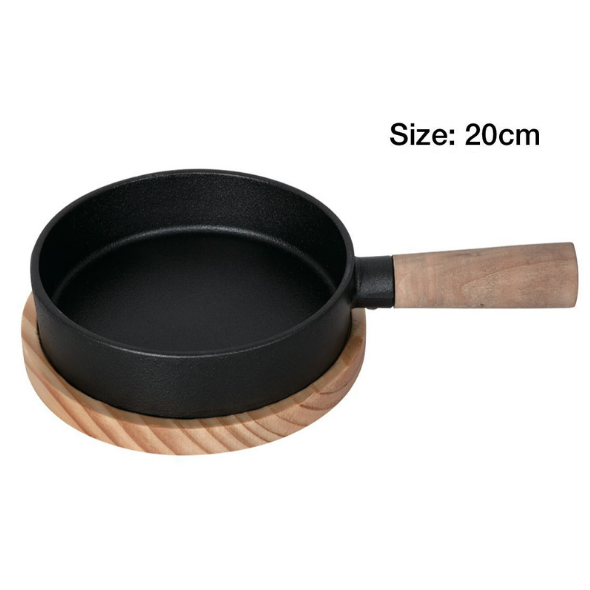 Round Cast Iron Pan With Wooden Handle
