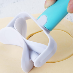 Biscuit & Dough Roller Cutter Round Zigzag