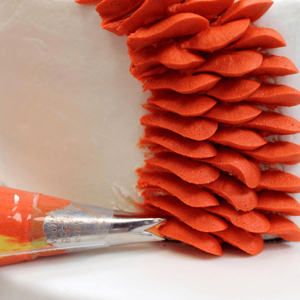Wilton Leaf Large Decorating Tips #366 Car - bakeware bake house kitchenware bakers supplies baking