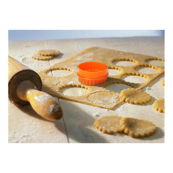 Round Scalloped Edge Biscuit Cutter 5pcs - bakeware bake house kitchenware bakers supplies baking
