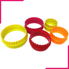 Round Scalloped Edge Biscuit Cutter 5pcs - bakeware bake house kitchenware bakers supplies baking