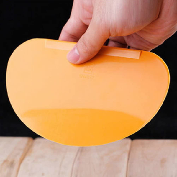 Half Round Flexible Cake Scraper - bakeware bake house kitchenware bakers supplies baking