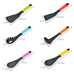 Nylon Kitchen Spoon Set With Stand