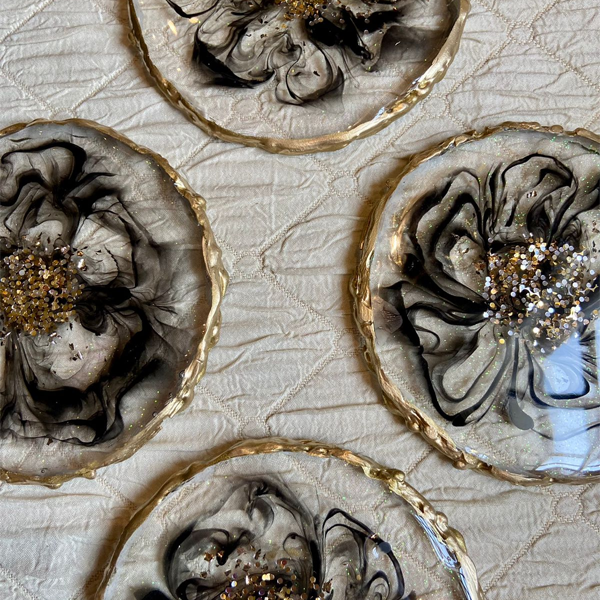 Handmade Resin Art Texture Edge Clear Black Flower Coaster Set