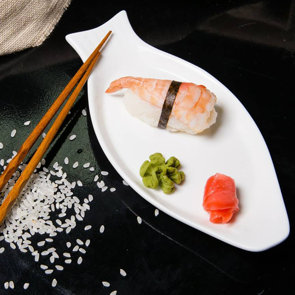 Wilmax Fine Porcelain Fish Plate 8.5" - bakeware bake house kitchenware bakers supplies baking