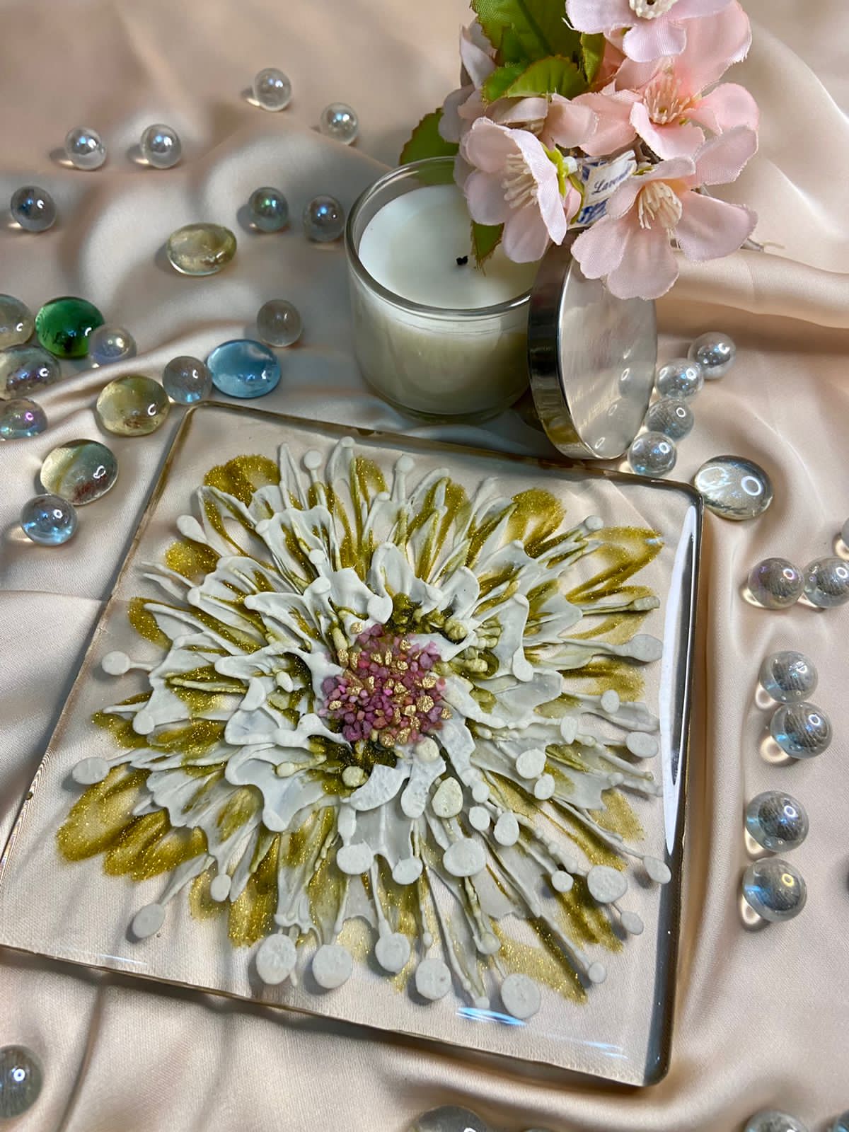 Handmade Resin Art Clear White Gold Flower