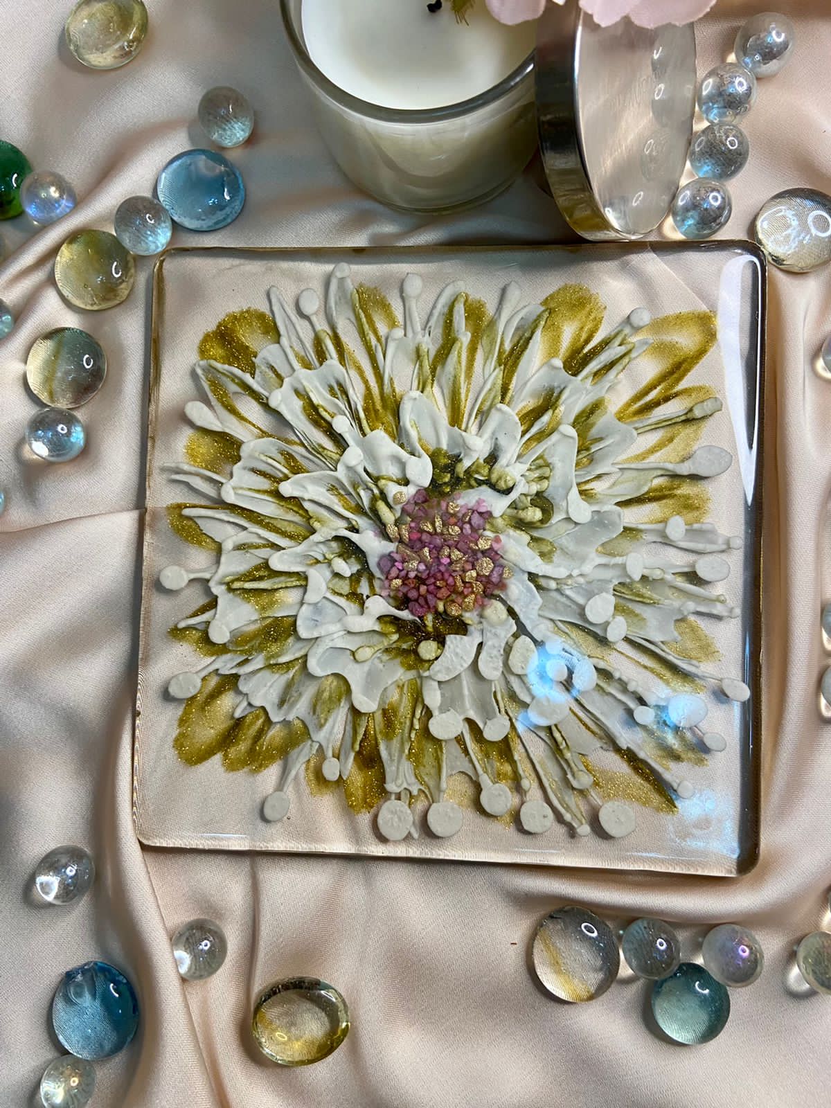 Handmade Resin Art Clear White Gold Flower