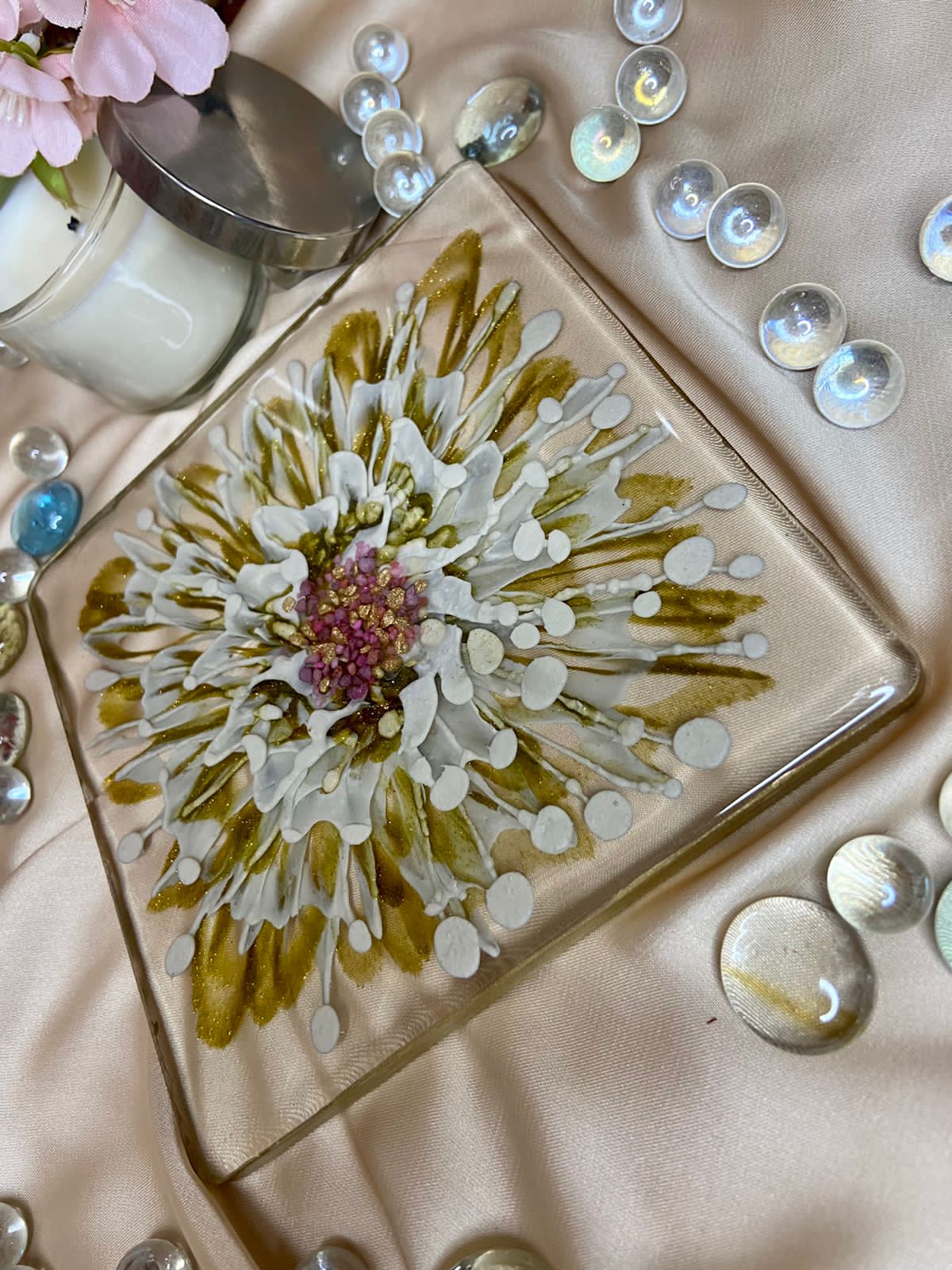 Handmade Resin Art Clear White Gold Flower